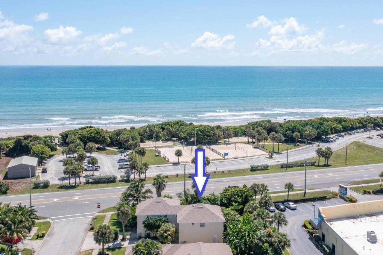 Surfside Paradise Retreat - 3Br And 2Ba Duplex, Grill, Dog Friendly - Close To The Beach! Melbourne Exterior photo
